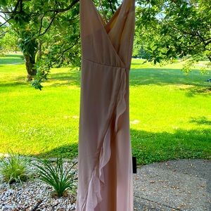 Lulu’s Wrap long Dress Medium